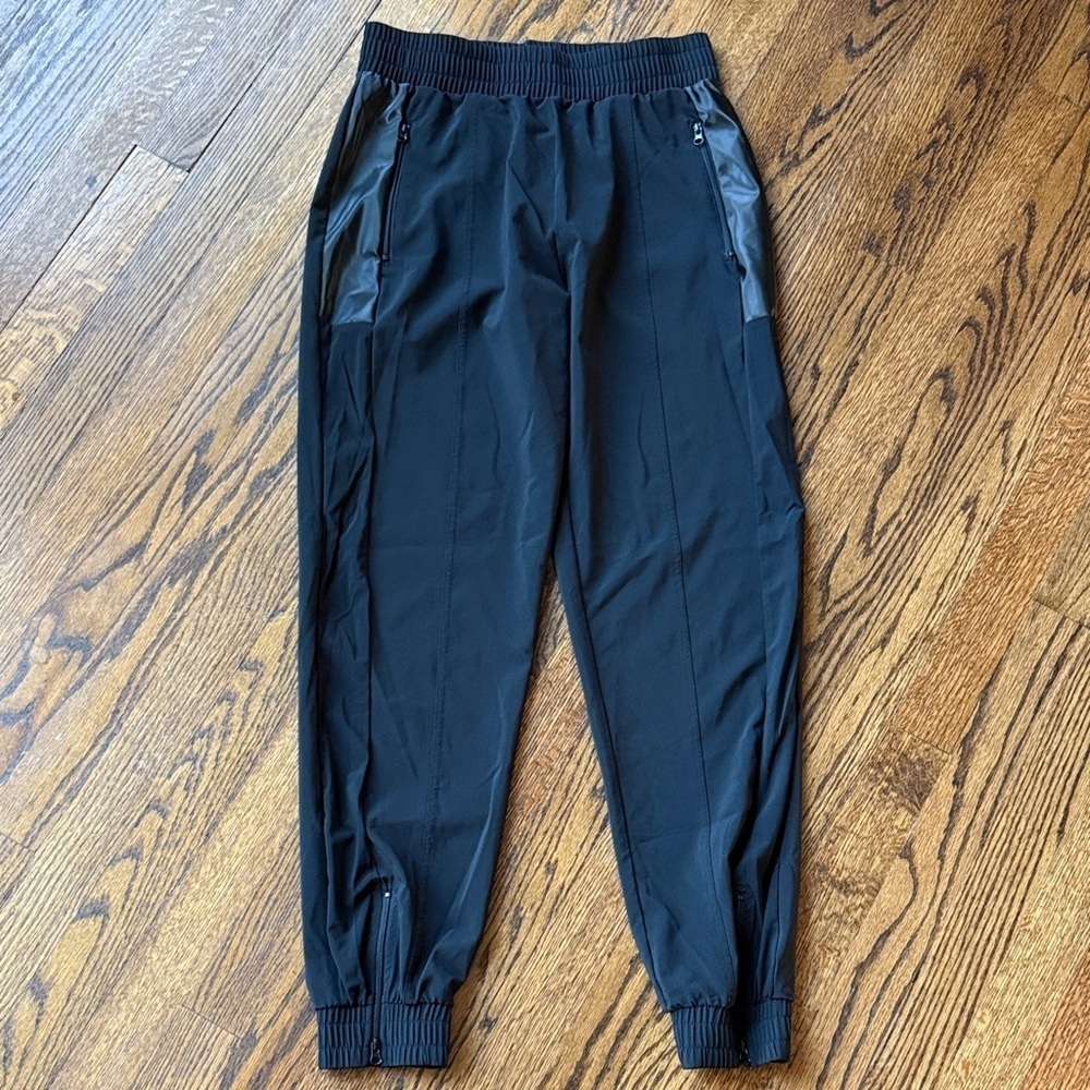 Victoria Sport Women’s XS Stylish Black Joggers with Zipper Details